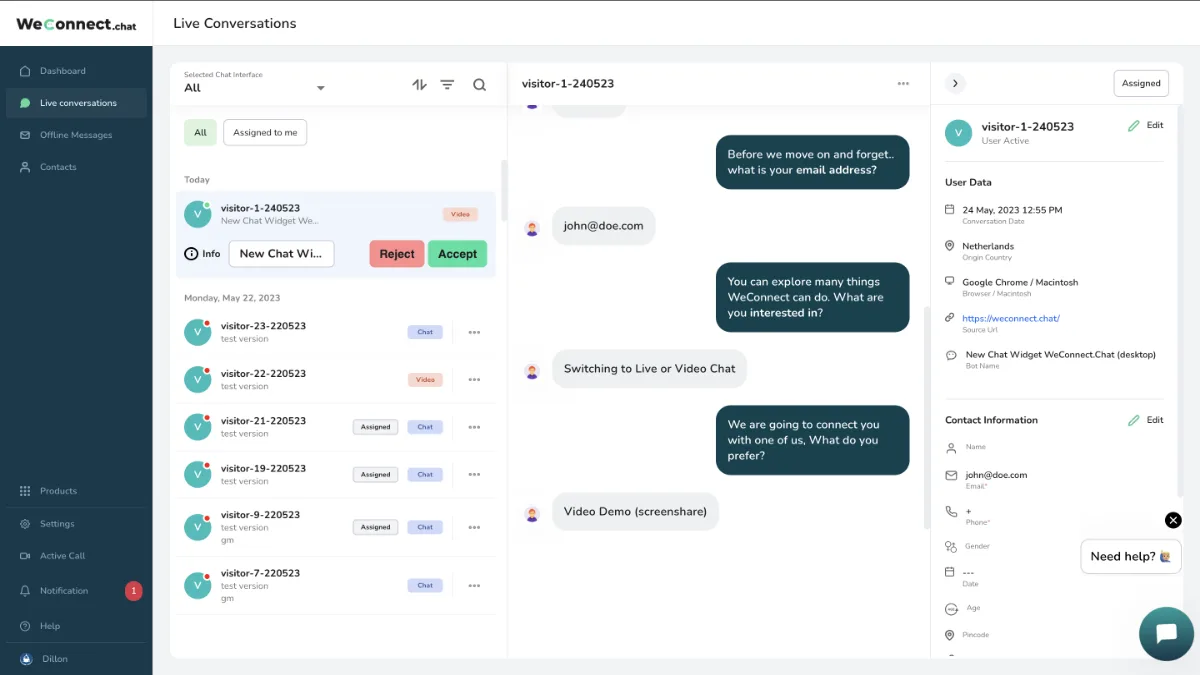 We-Connect live-conversation inbox managing prospect chat threads and contact details